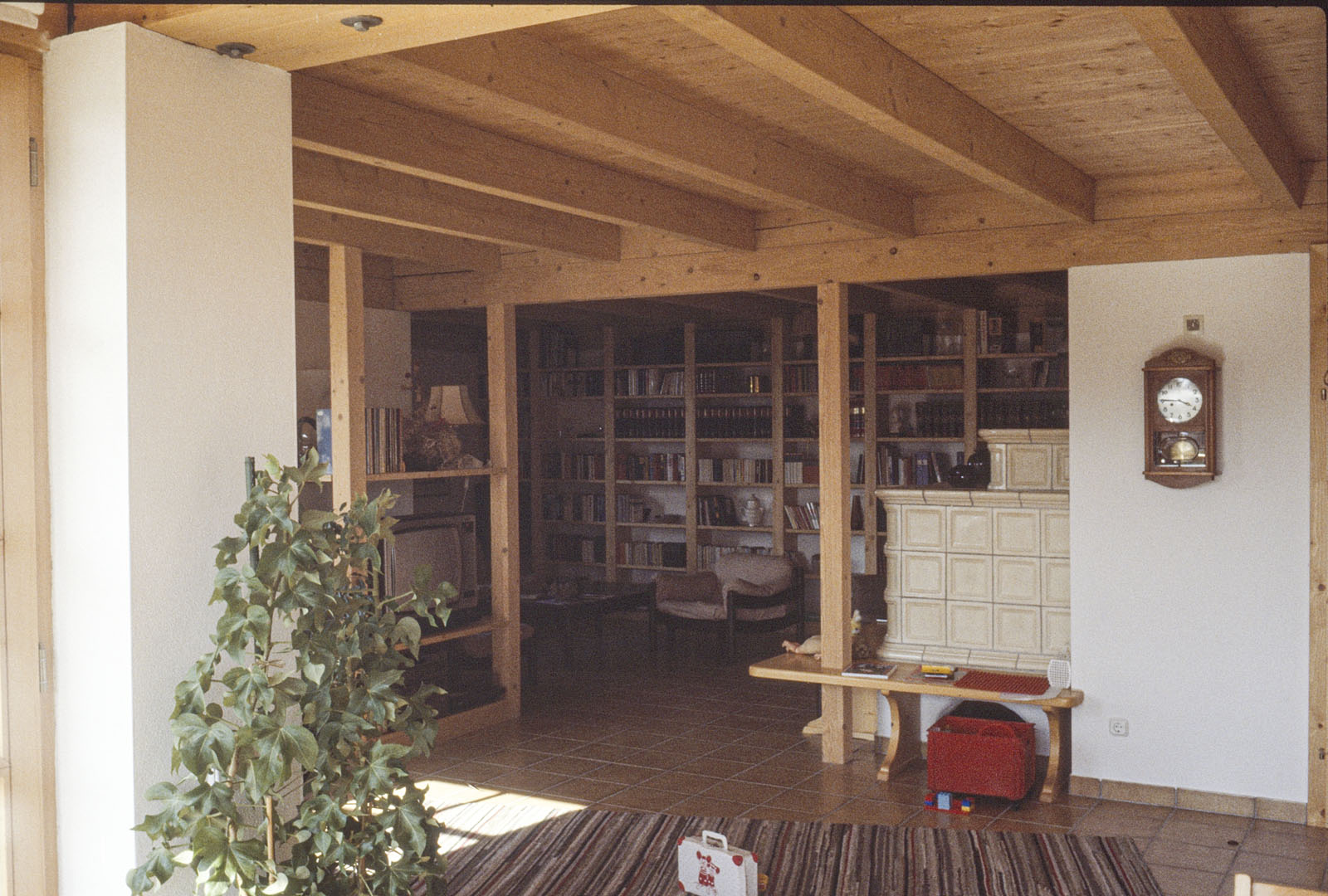 Wohnzimmer mit vielen Büchern Wohnzimmer mit vielen Büchern