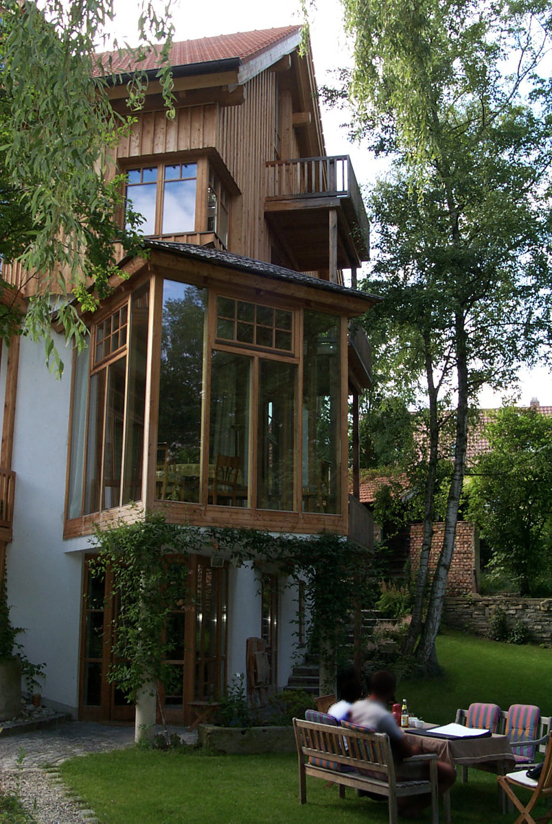 Eck-Essplatz mit Panoramaausblick