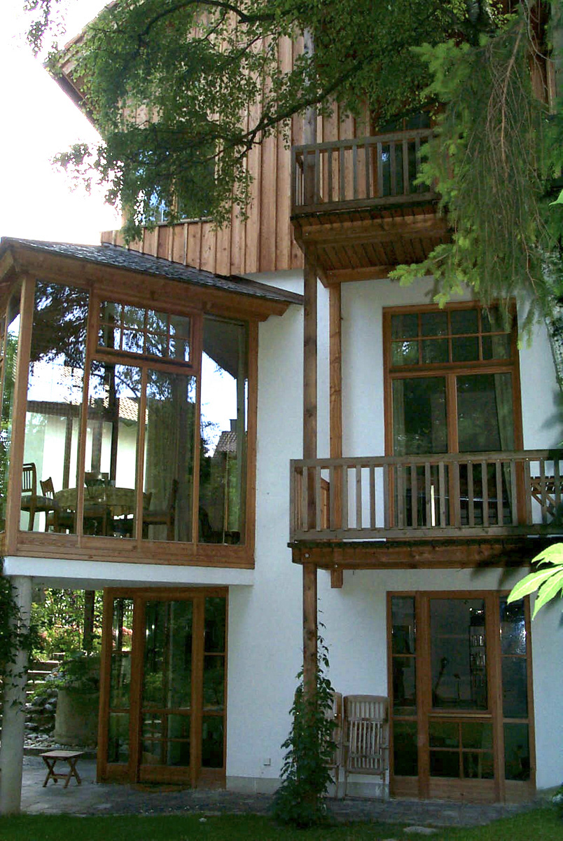 Eck-Essplatz mit Panoramaausblick