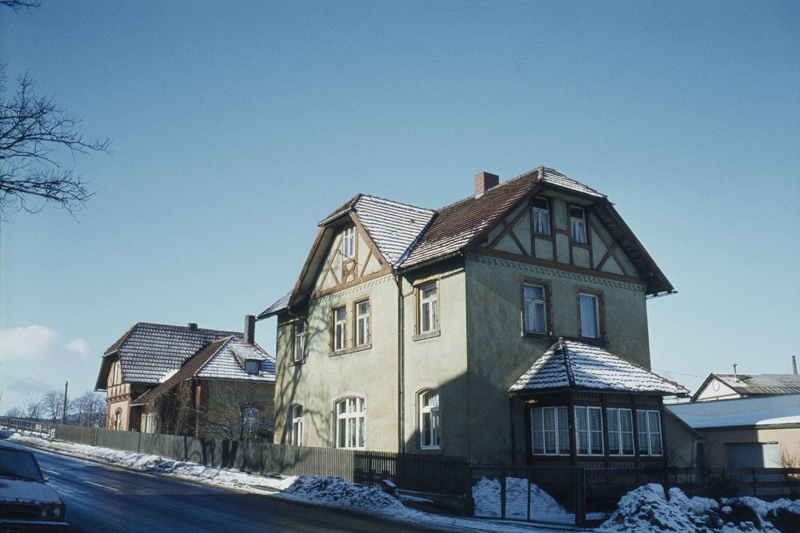 Wohnhaus für Bedienstete Villa an der Waldershofer Straße Wohnhaus für Bedienstete Villa an der Waldershofer Straße