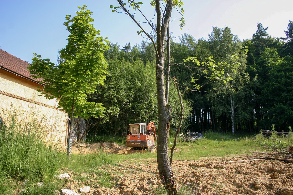 im Juni wird die Zufahrt erneuert