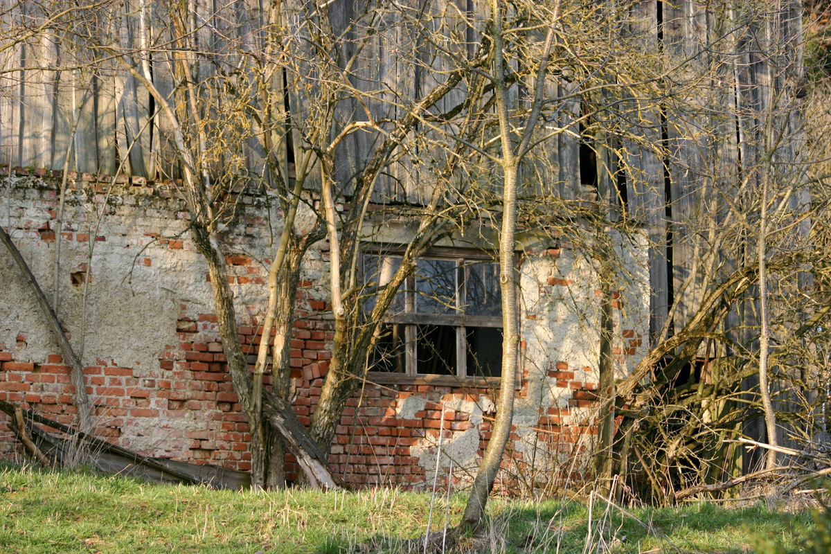 Holzskelettbau still ruht der Stadel