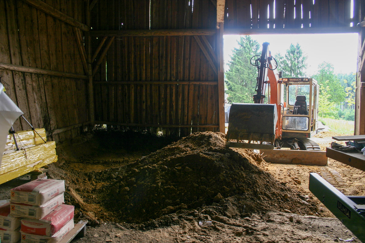 Stadelboden ausheben