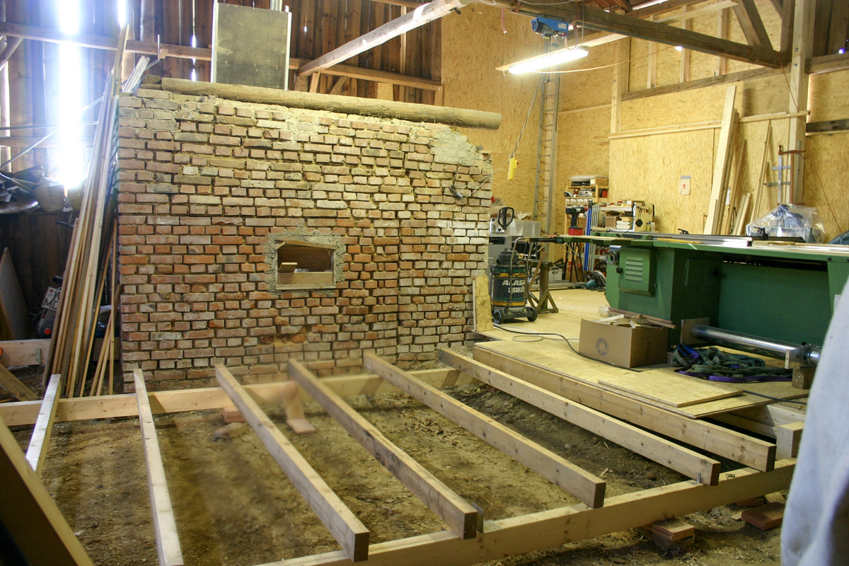 temporärer Boden wird rückgebaut