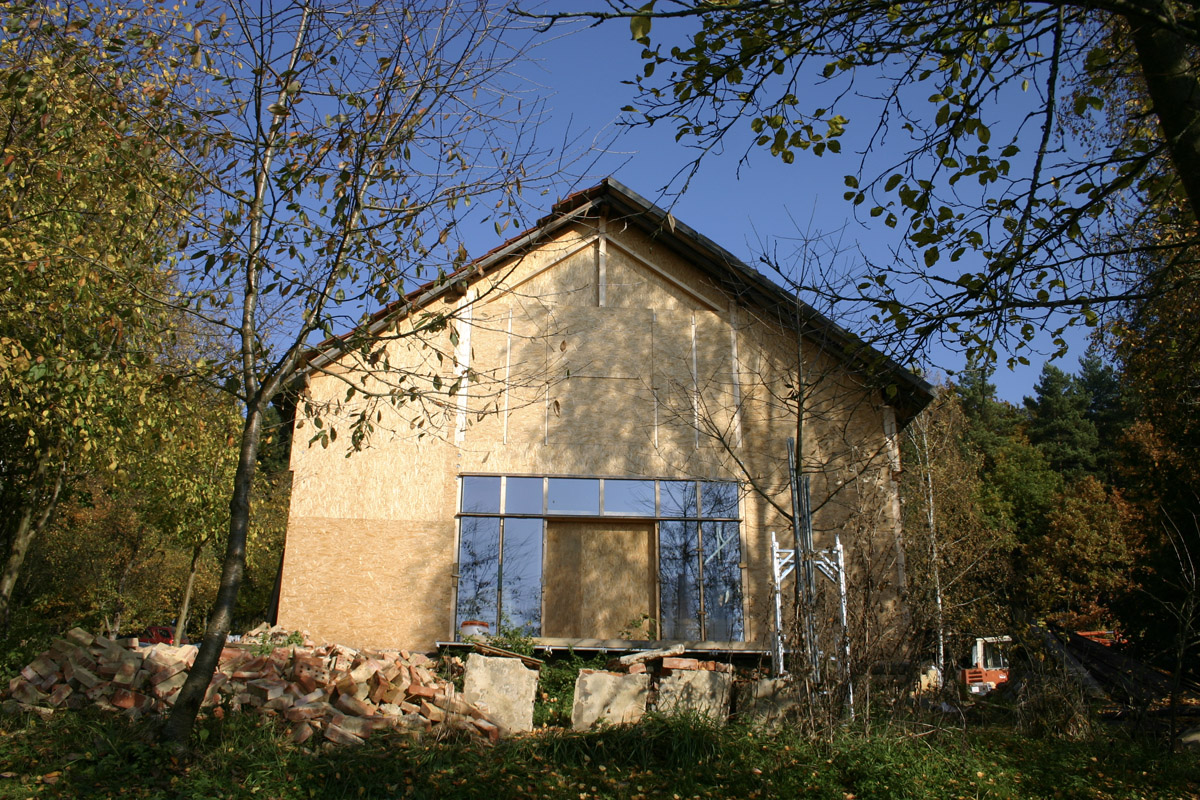 Südfassade im Sonnenlicht